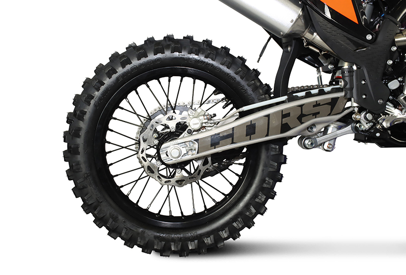 tmbk-corsa-300-black-orange_06